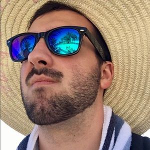 Meet your Posher, Michael